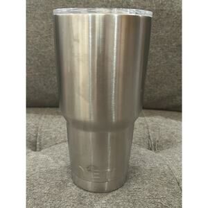 Yeti Rambler 30 oz Tumbler